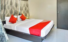 Hotel O Homes Vardhan House 2